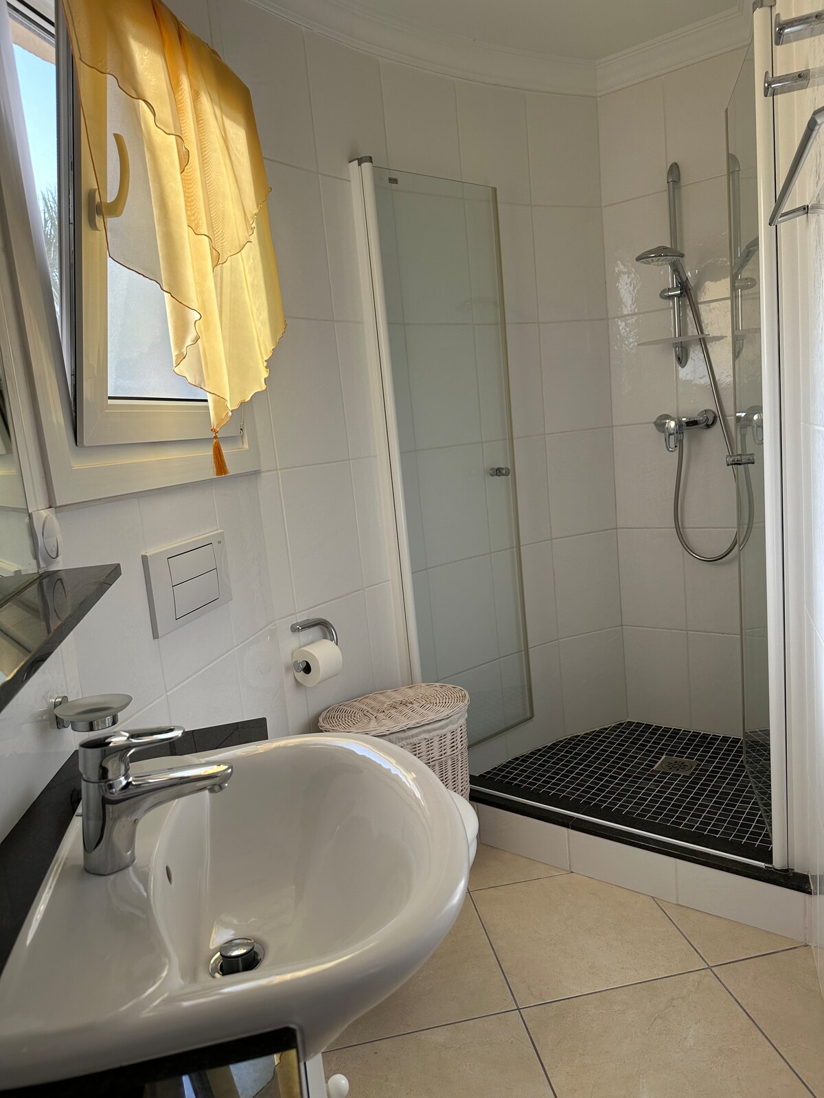 Badezimmer 2